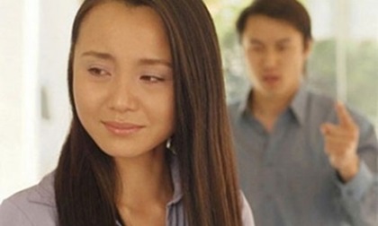 Bố mẹ chồng quay ngoắt thái độ khi người tình của con trai bế bụng về nhà