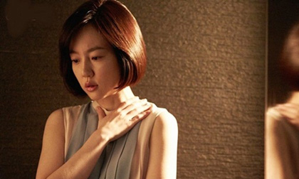 Màn 'ngụy trang' cao thủ của gã chồng bội bạc để qua mắt vợ ngoại tình và cái kết