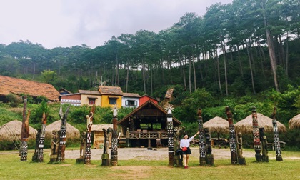 Ngôi làng có tên lạ lùng, đẹp như cổ tích ẩn mình giữa đồi thông Đà Lạt
