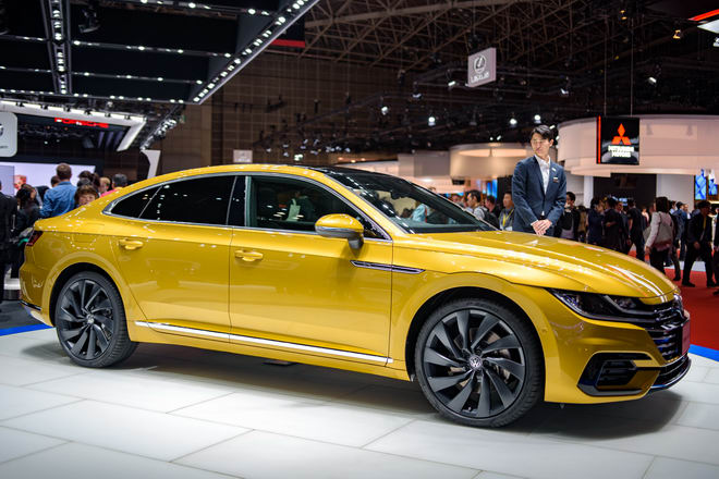 Sedan lai coupe Volkswagen Arteon giá 1,5 tỷ đồng - 2