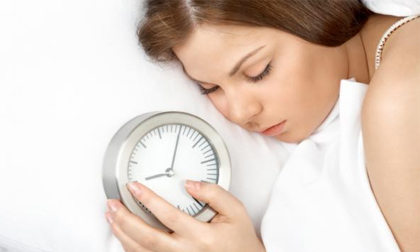Ngủ 'nướng' mùa đông và những tác hại khôn lường