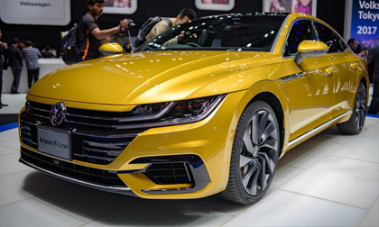 Sedan lai coupe Volkswagen Arteon giá 1,5 tỷ đồng