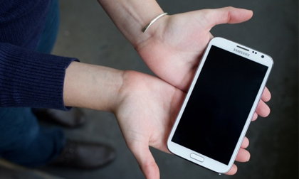 Mặt tối đáng sợ đằng sau những chiếc smartphone bạn đang dùng hàng ngày