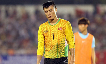 U23 Việt Nam: Cứ mắc lỗi thế này, thầy Park biết tin ai?