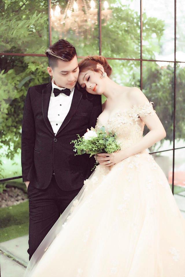 he lo thiep cuoi gian di cua lam khanh chi va chong kem 8 tuoi - 2