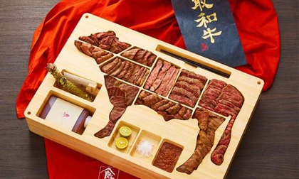 Đại gia nào sẽ mua hộp cơm bento ngập thịt bò giá lên tới 61 triệu này?