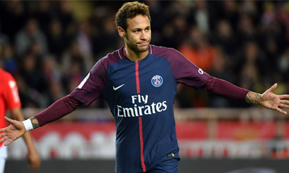 Lương 1 năm của Neymar bằng tổng lương 7 giải bóng đá nữ