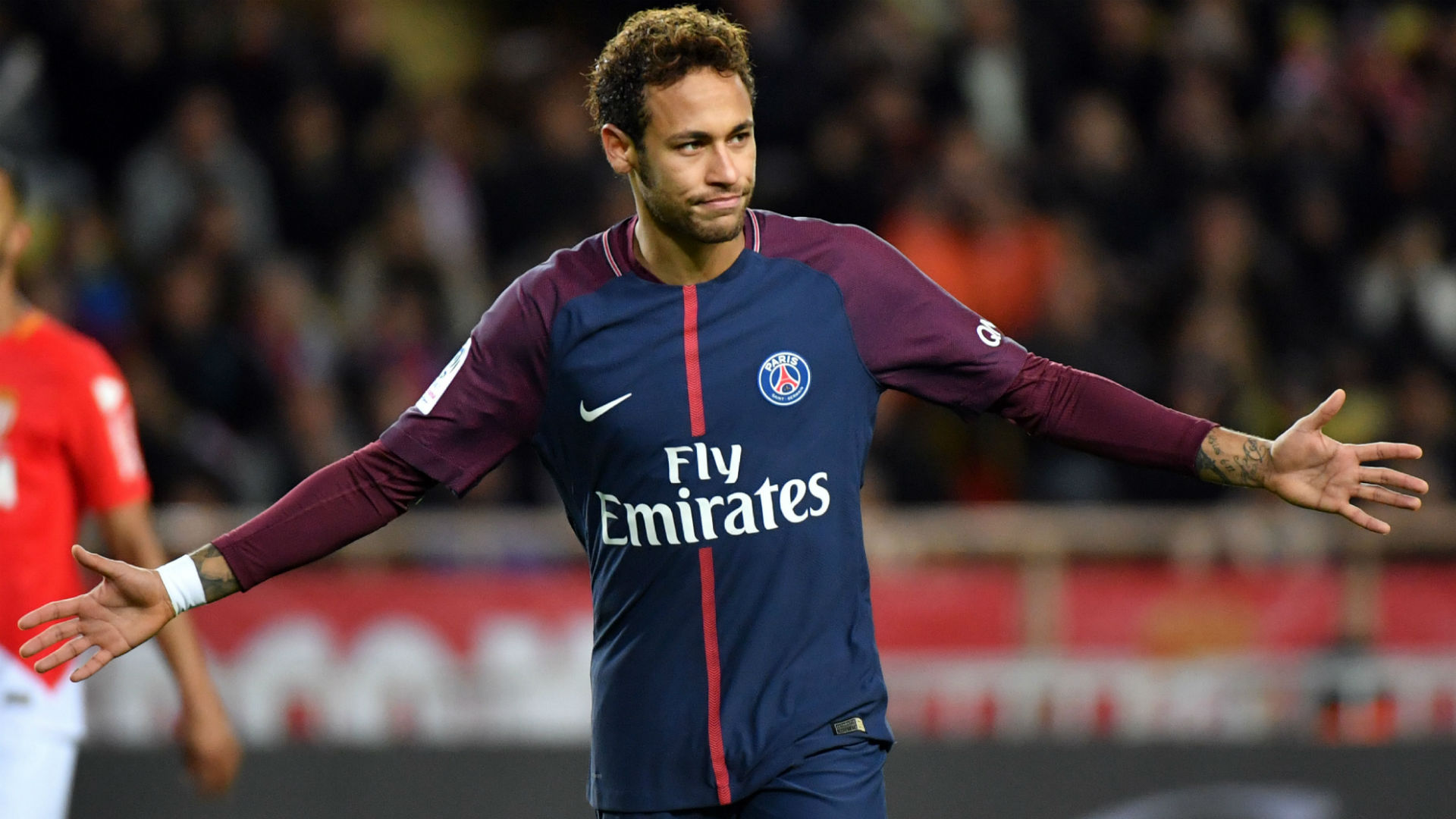 tiet lo: luong 1 nam cua neymar bang tong luong 7 giai bong da nu hinh anh 1