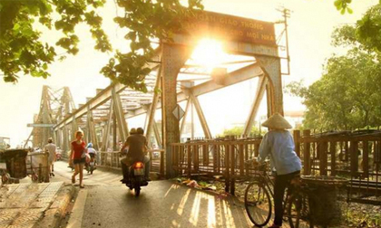 Thời tiết 3/12: Miền Bắc nắng tưng bừng, miền Trung lo lũ quét