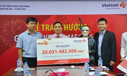Khách hàng trúng Jackpot 20 tỷ đồng nhờ tin vào 6 số may mắn