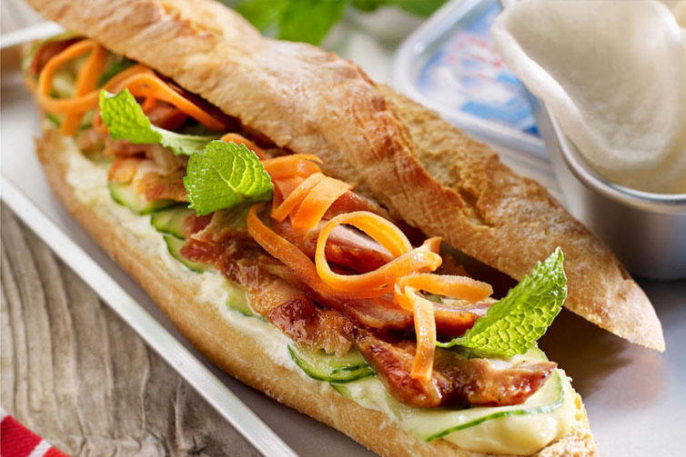 Bánh mì Việt Nam lọt top 10 món sandwich hấp dẫn nhất thế giới - 2