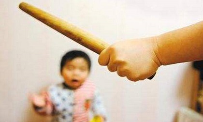 Miệng đời khiến tôi từ một người phụ nữ hiền lành thành mẹ ghẻ suốt ngày đánh con chồng