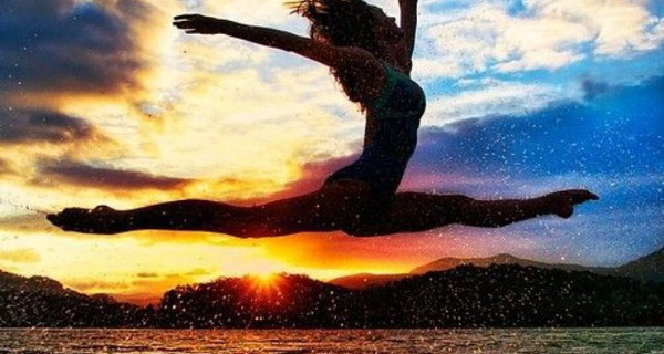 Cố gắng, nhất định phải cố gắng, vì cuộc sống chẳng cho không ai cái gì
