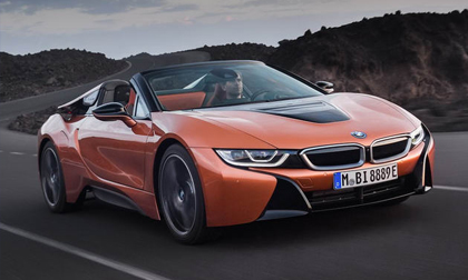 Siêu xe BMW i8 Roadster ra mắt với nhiều cải tiến