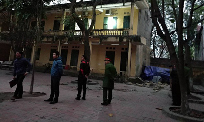Sập lan can trường tiểu học, 16 học sinh bị thương