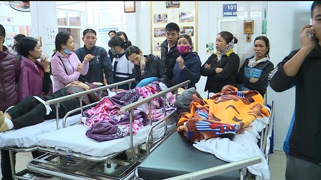Thông tin mới vụ sập lan can trường học khiến 16 học sinh bị thương - 1