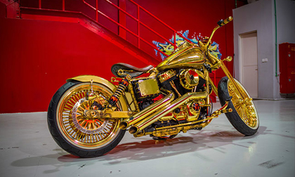 Ngắm “núi vàng di động” Harley Davidson Custom