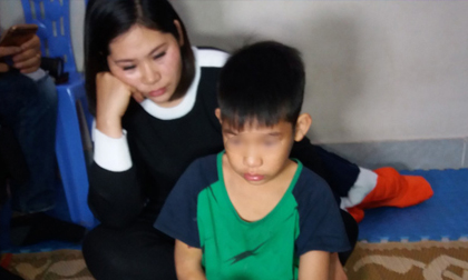 Vụ bé trai bị bạo hành ở Đông Anh - Hà Nội: Cách ly cháu bé khỏi người cha