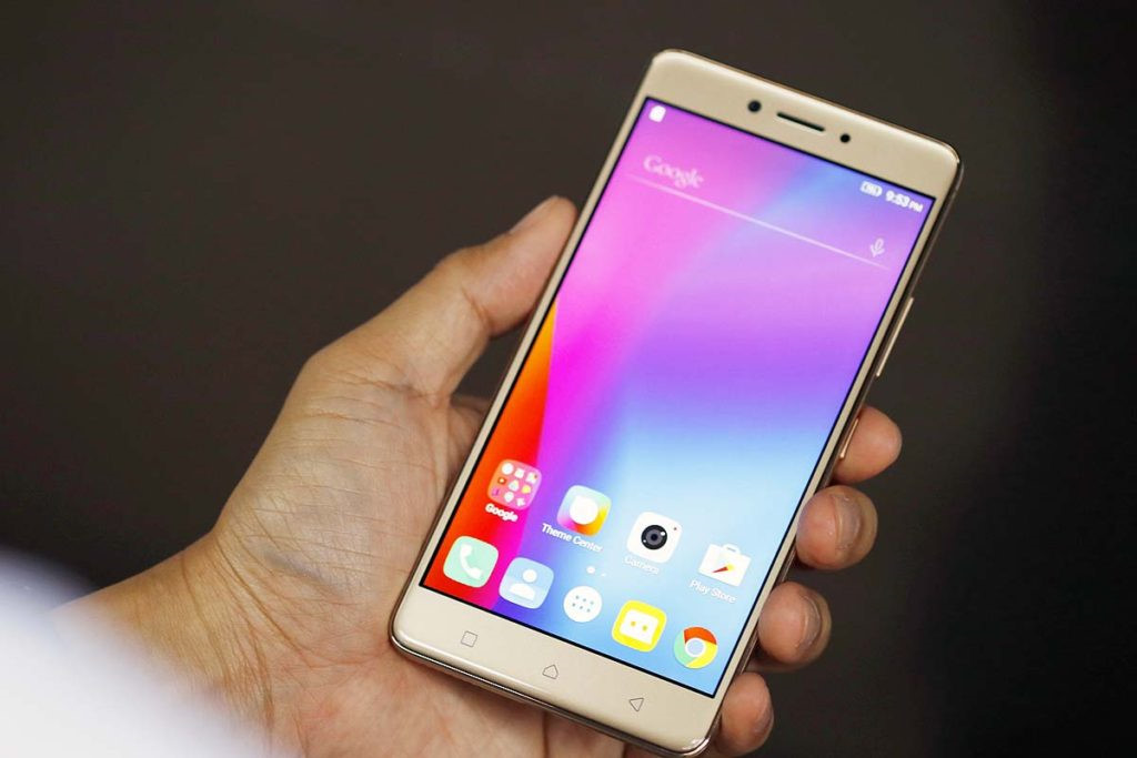 Loat smartphone pin 'trau' dang ban o Viet Nam hinh anh 5