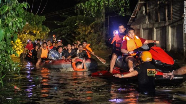 Bão lớn sắp ập vào VN từng khiến 200 người chết ở Philippines - 7