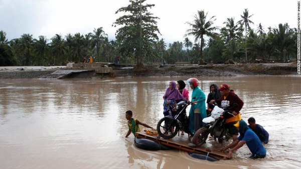 Bão lớn sắp ập vào VN từng khiến 200 người chết ở Philippines - 5