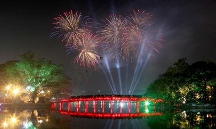 Tết Nguyên đán 2018: Hà Nội bắn pháo hoa tại 30 điểm