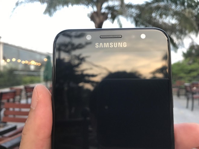 Top 5 smartphone có camera selfie 