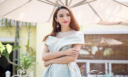Hoa hậu Ngọc Diễm bị tai nạn, siêu xe tiền tỷ bị thiệt hại không nhỏ