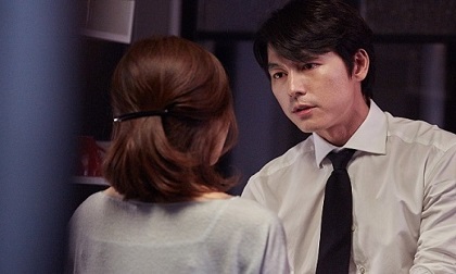 Thấy chồng và nhân tình hẹn hò vui vẻ, vợ cao tay làm điều này khiến cô bồ lặng lẽ rút lui, chồng cúi mặt nín thinh