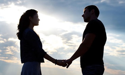 Sắp lấy chồng mới nhưng nhiều đêm chồng cũ vẫn ghé thăm