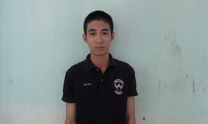 Bị đâm tử vong vì... 3 người đánh 1 người