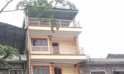 Treo cổ trên sân thượng, 3 ngày sau người nhà mới phát hiện thi thể