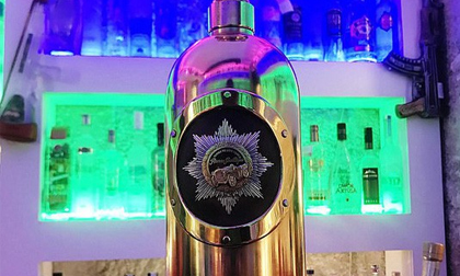 Trộm chai vodka đắt nhất thế giới, uống cạn rồi vứt bỏ