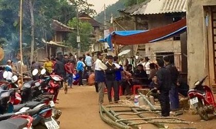 Vợ tử vong, chồng trọng thương với hai vết đâm tại nhà
