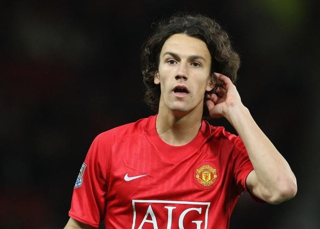 Cong Vinh chieu mo cuu tien ve Manchester United hinh anh 1