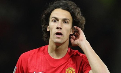 Công Vinh chiêu mộ cựu tiền vệ Manchester United