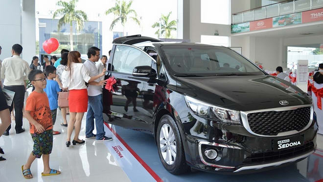 Kinh nghiệm mua sắm ô tô dịp cận Tết - 3