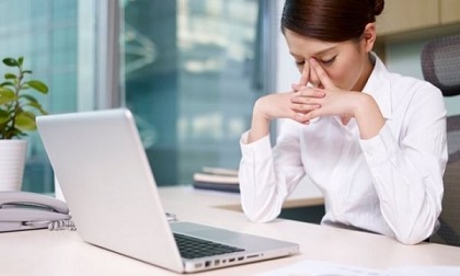 Ngồi nhiều - nguyên nhân khiến dân văn phòng phải đối mặt với đủ thứ bệnh