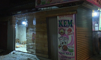 Tưới xăng, ôm bạn gái tự thiêu sau bữa cơm tối