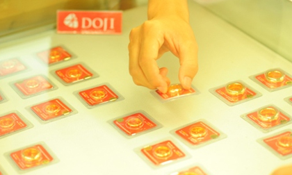 Giá vàng hôm nay 14/1: Chạm ngưỡng 37 triệu/lượng
