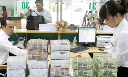 Buôn tiền lãi ngàn tỷ: Nhà băng lên hương, cổ phiếu dậy sóng