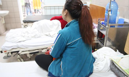 Chơi ma túy đá thiếu nữ 16 tuổi hôn mê 5 ngày đêm, tỉnh dậy không nhận ra bố