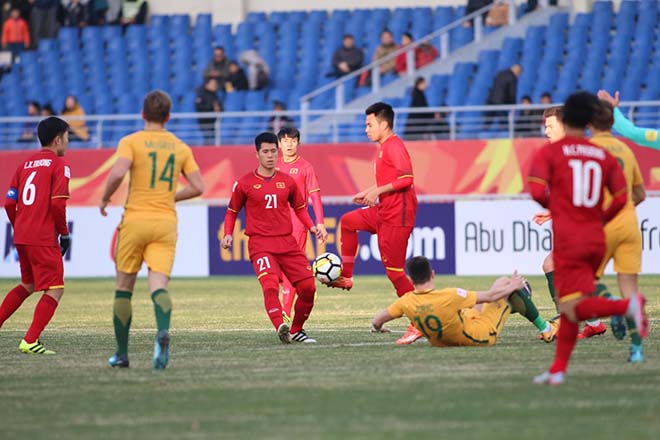 U23 Việt Nam: Bất ngờ SAO mới chuyền như Xavi, đỉnh hơn Xuân Trường - 1