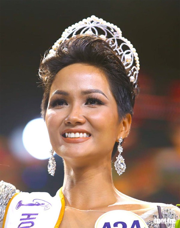 Một cô gái có đam mê và khao khát đuổi theo đam mê ấy.