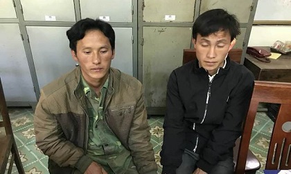 Dẫn 2 con cầm theo dao lao vào chém công an để giải cứu vợ đang bị bắt