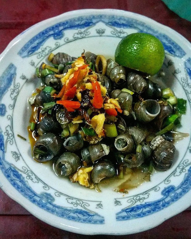 10 món ăn dân dã ngon miễn bàn, nhất định nên nếm cho đủ khi đến Đà Nẵng du lịch Tết này - Ảnh 2. 10 món ăn dân dã ngon miễn bàn, nhất định nên nếm cho đủ khi đến Đà Nẵng du lịch Tết này - Ảnh 2.