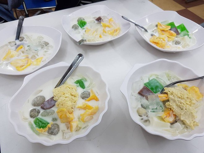 10 món ăn dân dã ngon miễn bàn, nhất định nên nếm cho đủ khi đến Đà Nẵng du lịch Tết này - Ảnh 5. 10 món ăn dân dã ngon miễn bàn, nhất định nên nếm cho đủ khi đến Đà Nẵng du lịch Tết này - Ảnh 5.