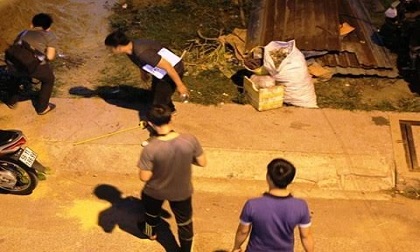 Hai thanh niên bị truy sát lúc rạng sáng, 1 người bị chém đứt lìa tay tử vong tại chỗ