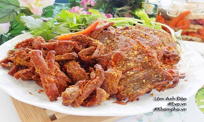 Bò khô xé sợi và bò khô miếng tuyệt ngon nhâm nhi ngày Tết