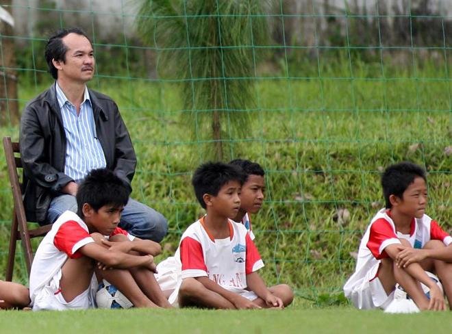van nguoi chia se buc tam thu xuc dong mc nguyen khang gui bau duc - 2